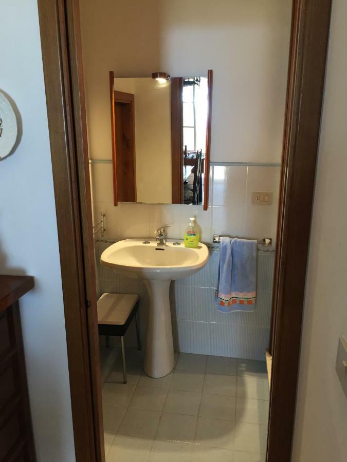 Casa Di Vittoria Guest House Civitella in Val di Chiana Ngoại thất bức ảnh